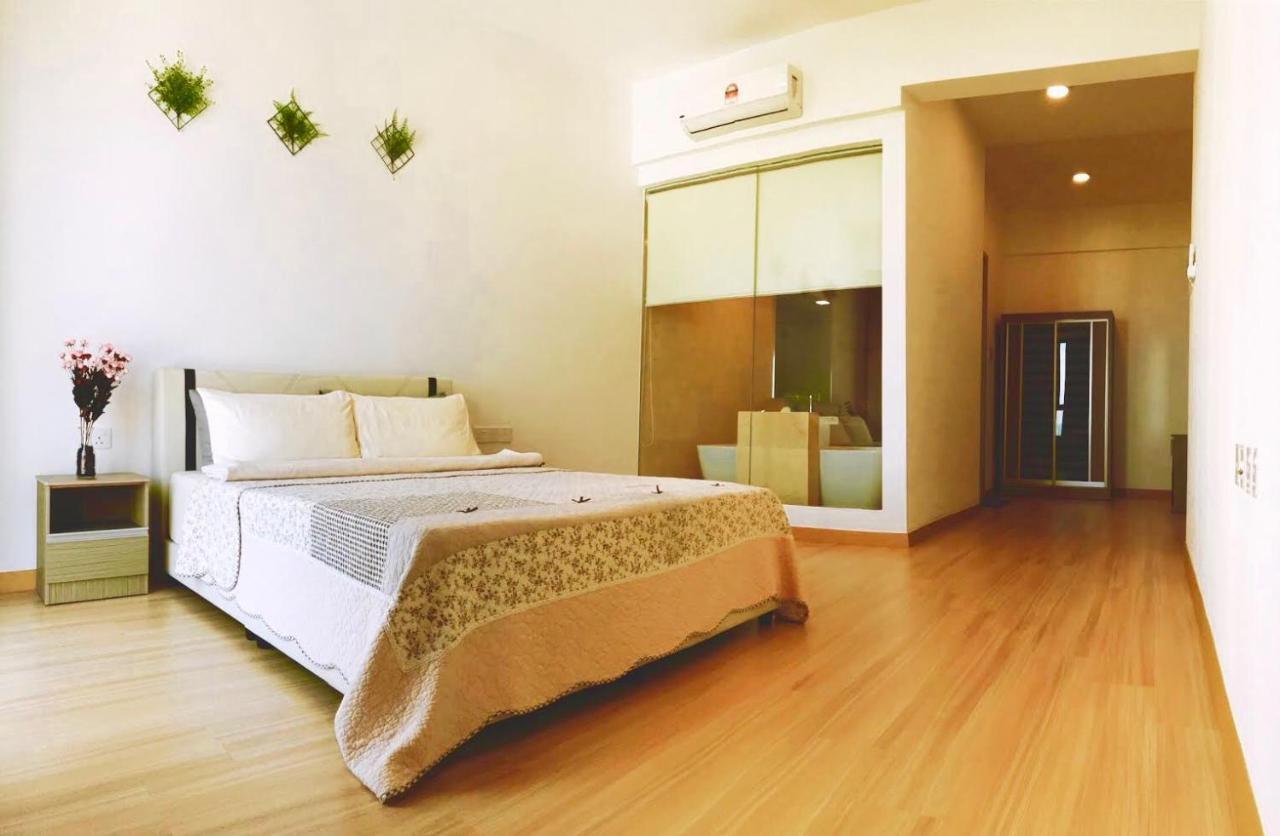 Luxury Seaview Family Suite By Little Cabin Джорджтаун Экстерьер фото